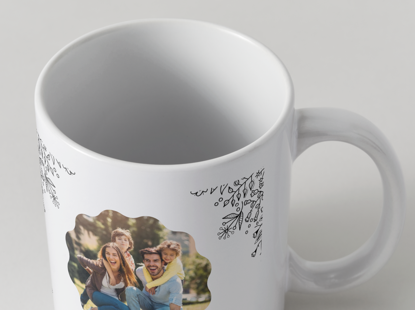 Tazza personalizzata “Happy Family” – Con foto e grafica